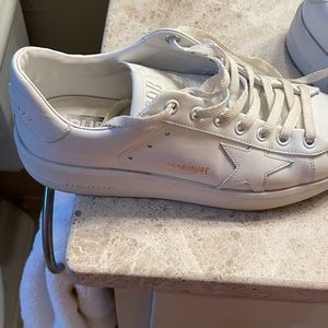 Golden Goose Leather sneaker